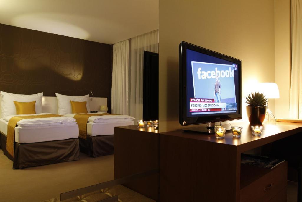 Mikado Hotel Nitra Kamer foto