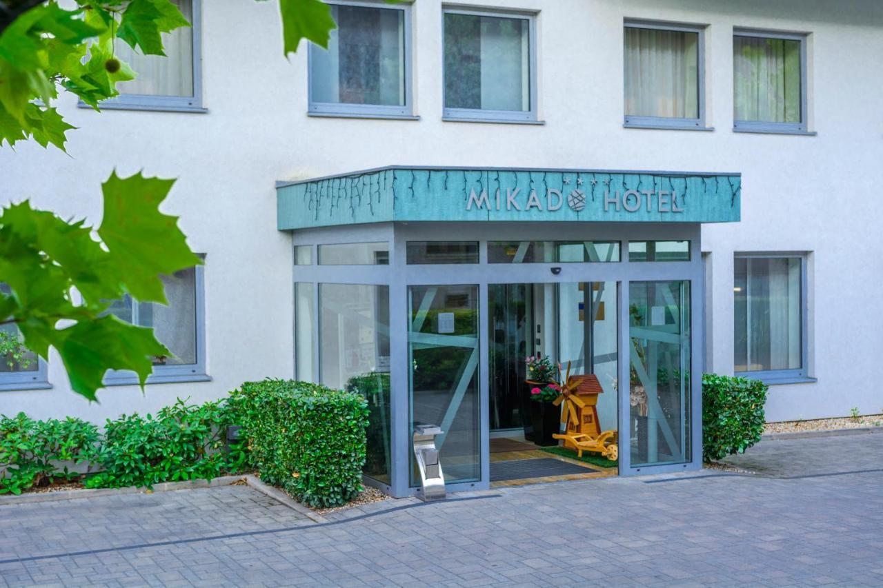 Mikado Hotel Nitra Buitenkant foto